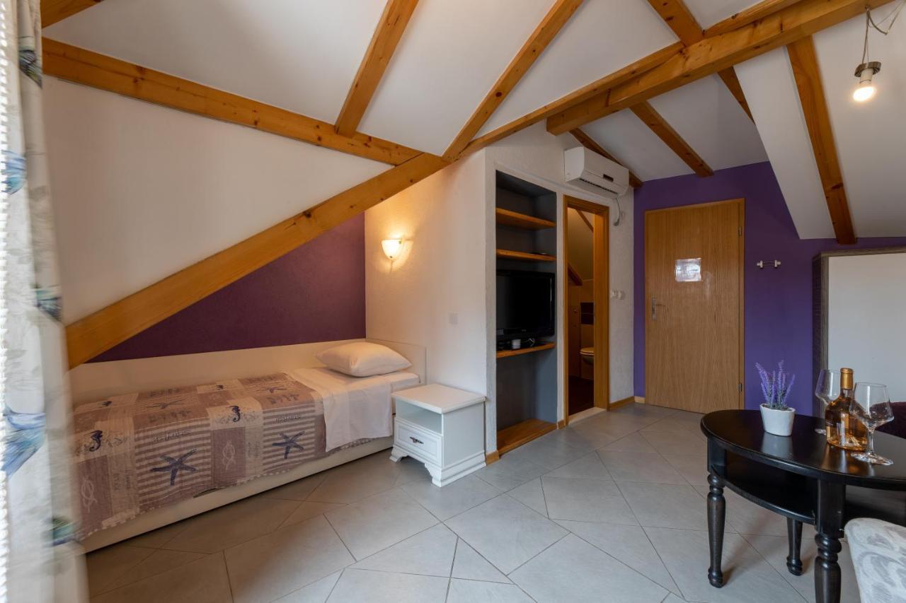 Vanjaka Bed And Breakfast Trogir Exterior photo