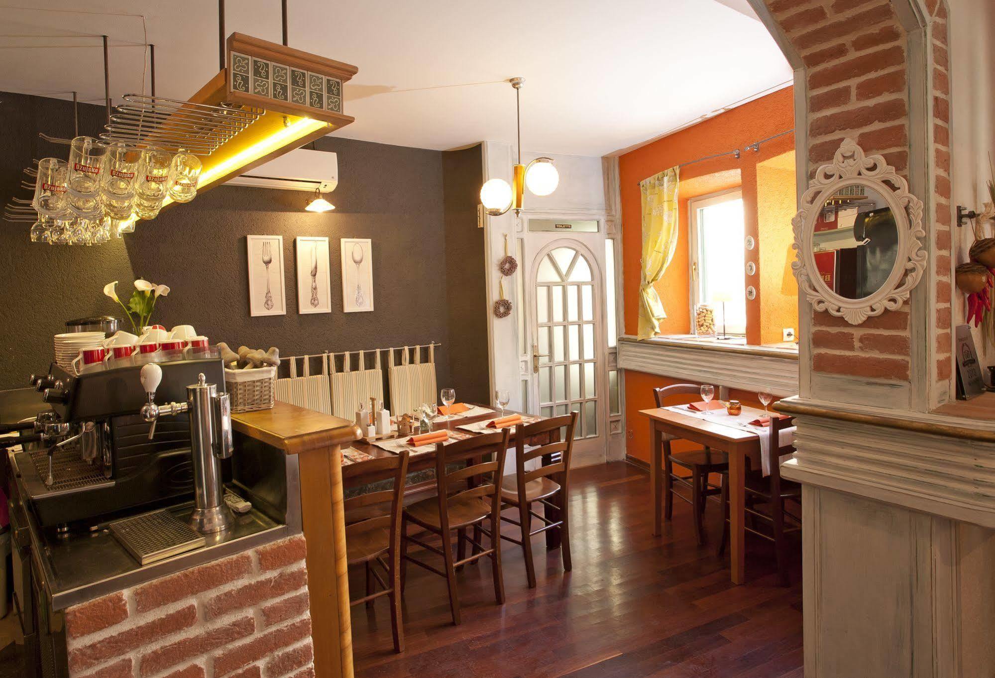 Vanjaka Bed And Breakfast Trogir Exterior photo
